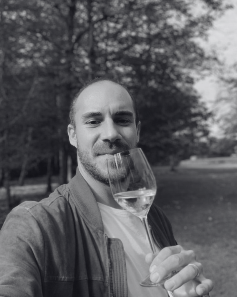 NICOLAS STRAGER